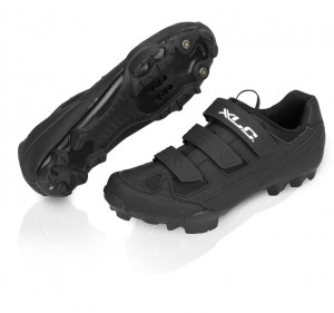 Cipo MTB fekete 40 CB-M06