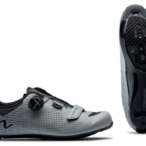 Cipő NORTHWAVE ROAD STORM CARBON 2 46 ezüst fényvisszaverős